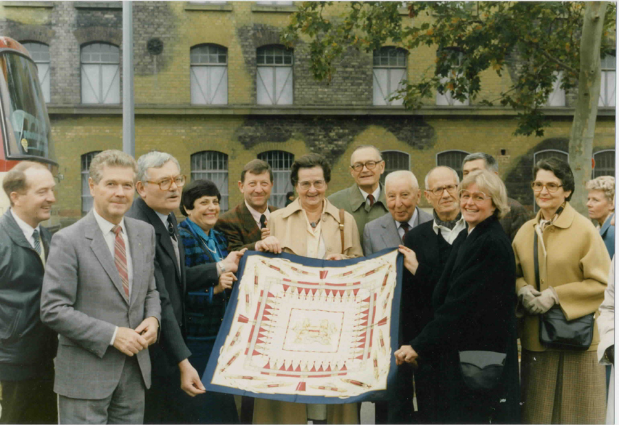 Mitglieder des Patenclubs Lyon Doyen anlässlich der Begründung der Jumelage 1987 in Straßburg